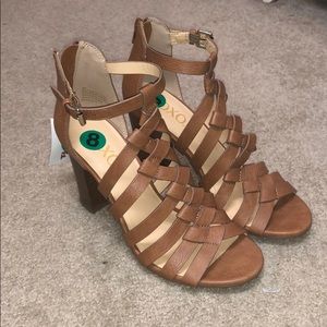 Brown Heels from TJ Maxx, size 8